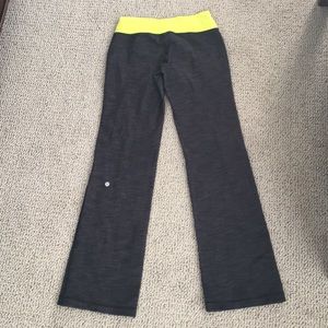 Lululemon yoga pants size 6